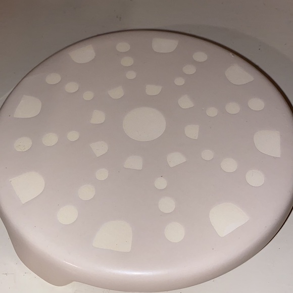 Two coffee cups or tea cup and treat. - Picture 3 of 3